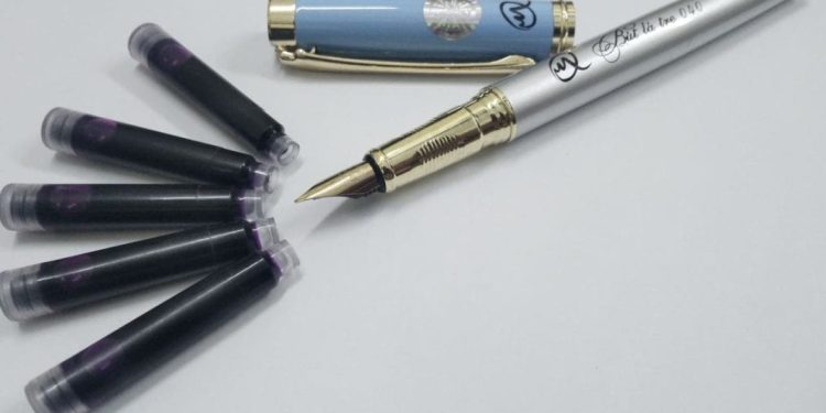 Top 9 bài văn tả cây bút mực ngắn gọn và dài nhất lớp 4 và 5