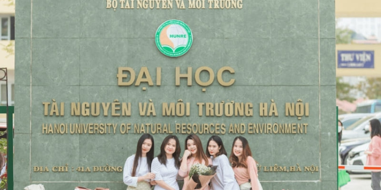 22,23 và 24 điểm khối C nên học trường nào tốt năm 2024?