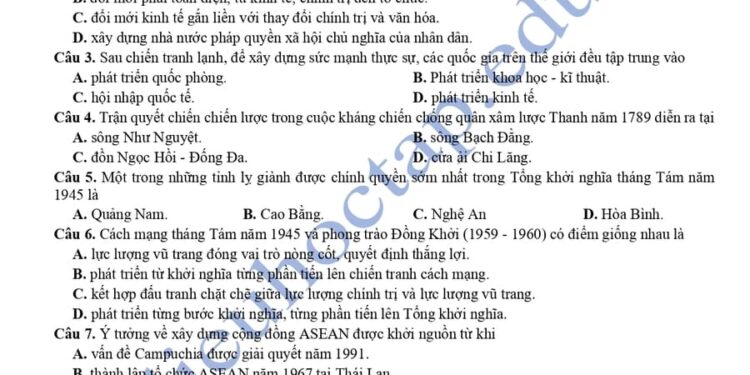 Đề thi thử lịch sử thpt quốc gia 2025 chuyên Sơn Tây lần 1