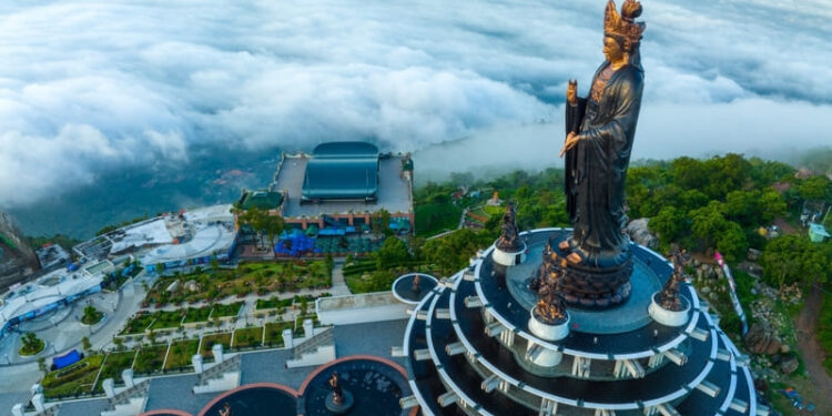 3+ Bài văn tả núi Bà Đen lớp 5 ngắn gọn nhất 8 điểm