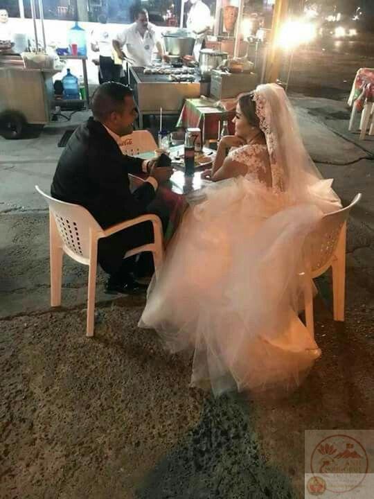 Cư dân mạng yêu thích kiểu chế ảnh cưới vì vừa dễ thương vừa cực kỳ hài hước