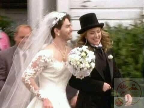 Ảnh chế đám cưới mang đến tiếng cười sảng khoái cho cộng đồng mạng ngày nay