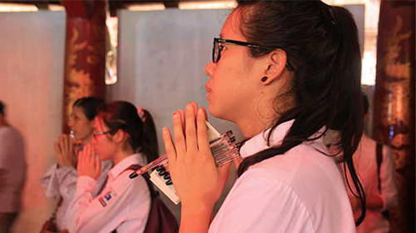 Những cách cầu may mắn trong thi cử hình 4