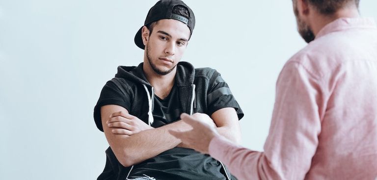 Well-nessThương tổn tinh thần của đứa trẻ mang danh “cừu đen”