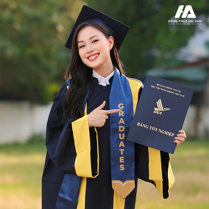 Đồng phục học viện hàng không