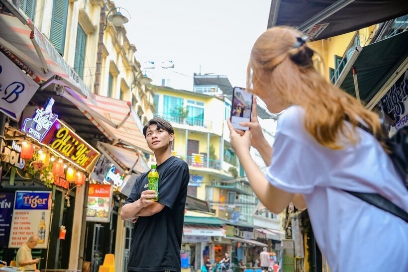 Vừa giảm căng thẳng vừa giải nhiệt cuộc sống với Trà Xanh Không Độ để vượt qua áp lực khi vừa học vừa làm những ngày cuối năm.