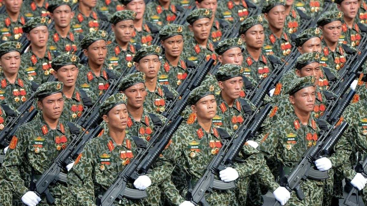 Hình ảnh chú bộ đội duyệt binh ấn tượng nhất