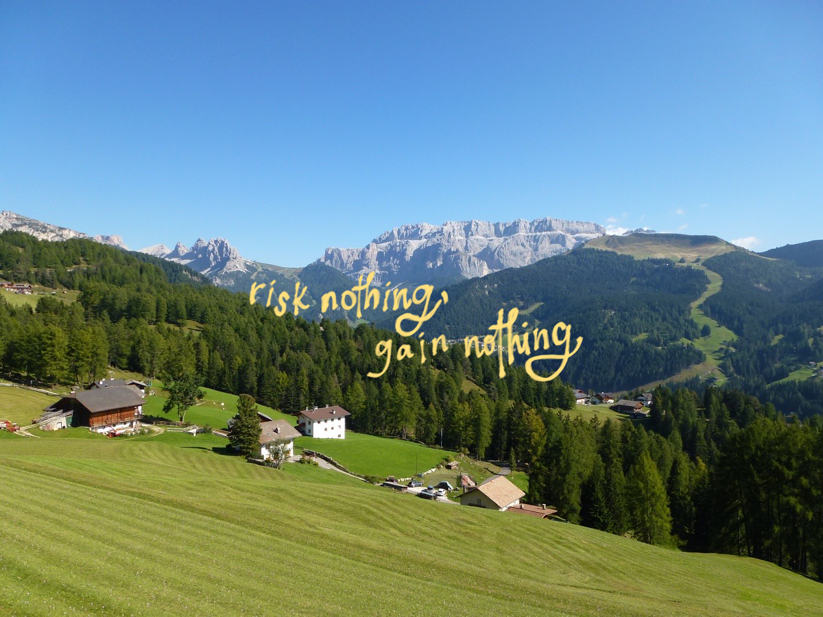 Hình nền may mắn đi thi máy tính