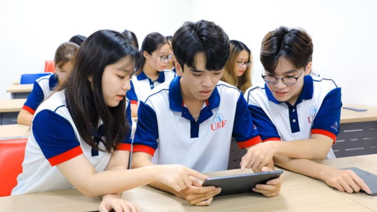 Hướng dẫn phương thức đóng học phí UEF