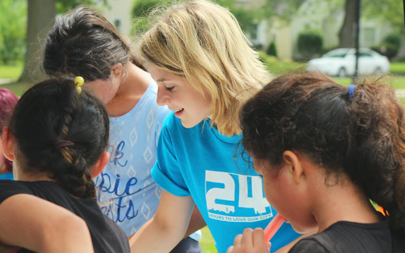 Hướng dẫn viết CV xin việc tiếng Anh chuẩn nhất 2025