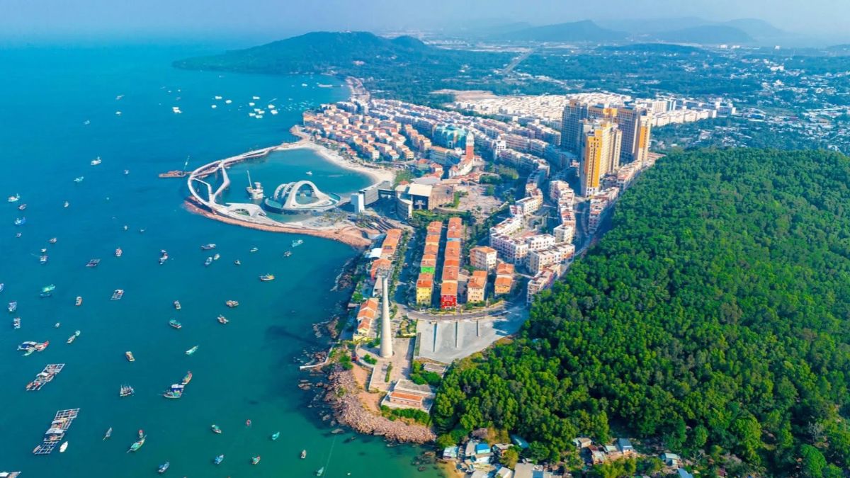 Đảo Phú Qúy được xem là một danh lam thắng cảnh Việt Nam