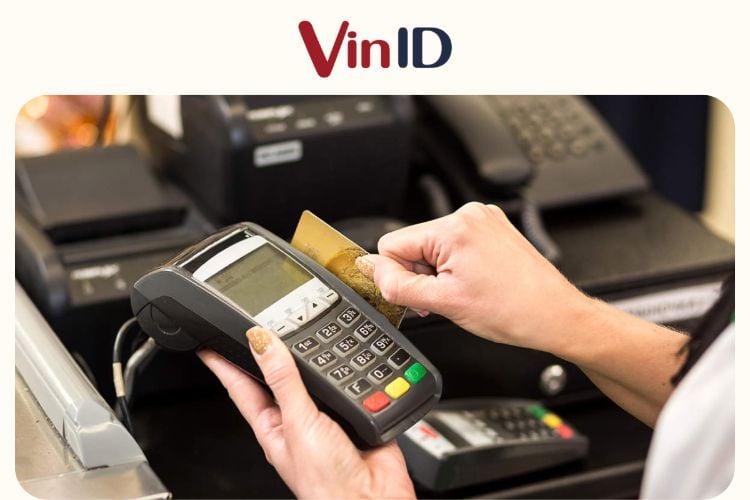Quẹt thẻ thanh toán