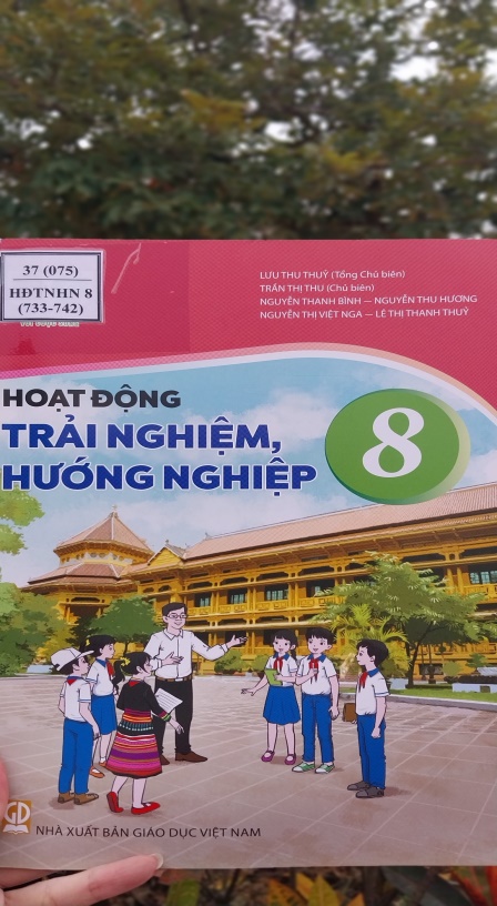 sgk lop 8 ket noi tri thuc 8