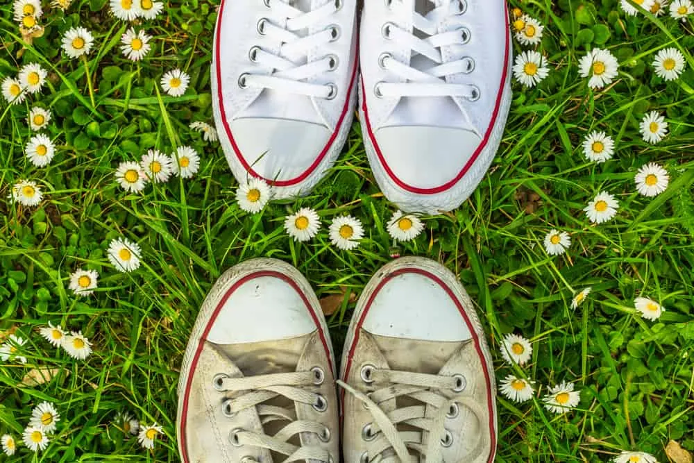 Baking soda khử mùi giày rất hiệu quả