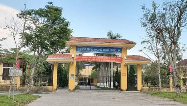 Đánh giá Trường THPT Hương Trà - Huế có tốt không