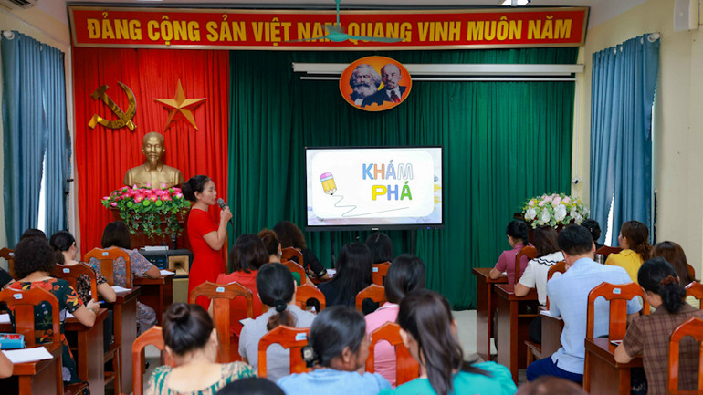 Trường tiểu học Đại Hưng (huyện Gia Lâm) chuẩn bị sách giáo khoa và tài liệu học tập phục vụ năm học mới.