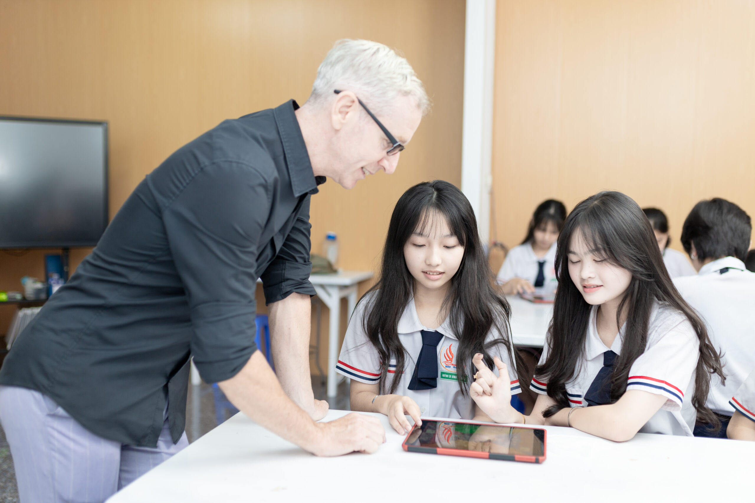 có nên cho con học trường trương vĩnh ký