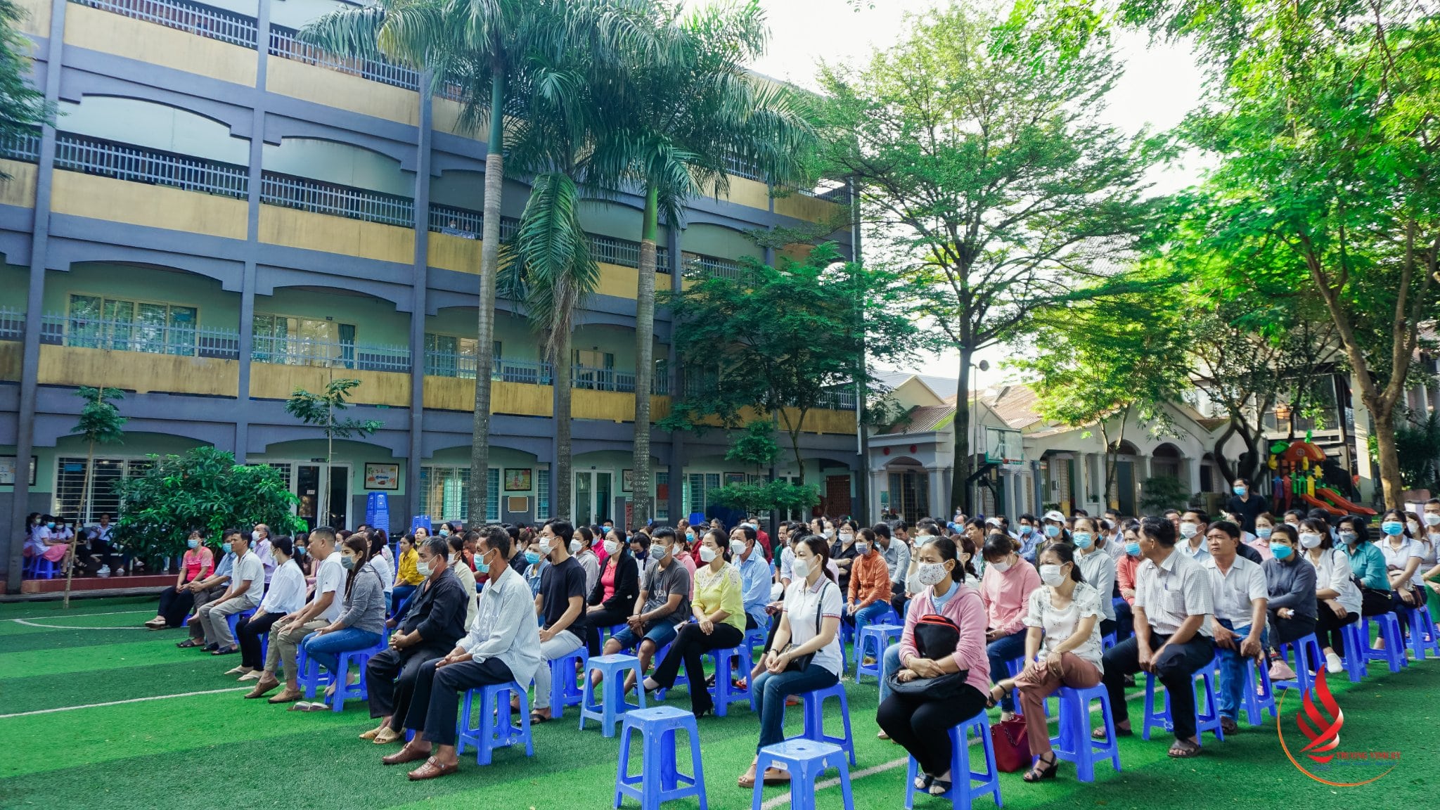 có nên cho con học trường trương vĩnh ký