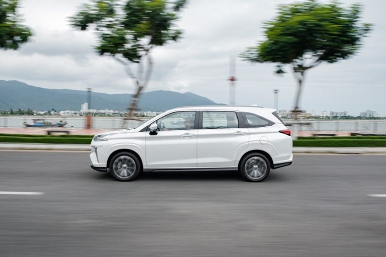 Mức xử phạt chạy quá tốc độ với xe ô tô năm 2025