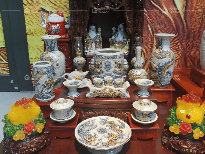 anh-do-tho-men-ran-tren-ban-tho-7-4-1