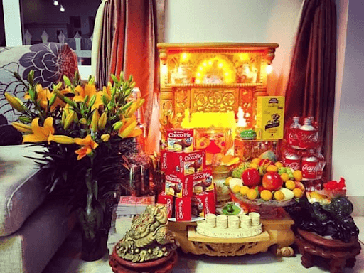 Thờ thần tài có cúng ông công ông táo không