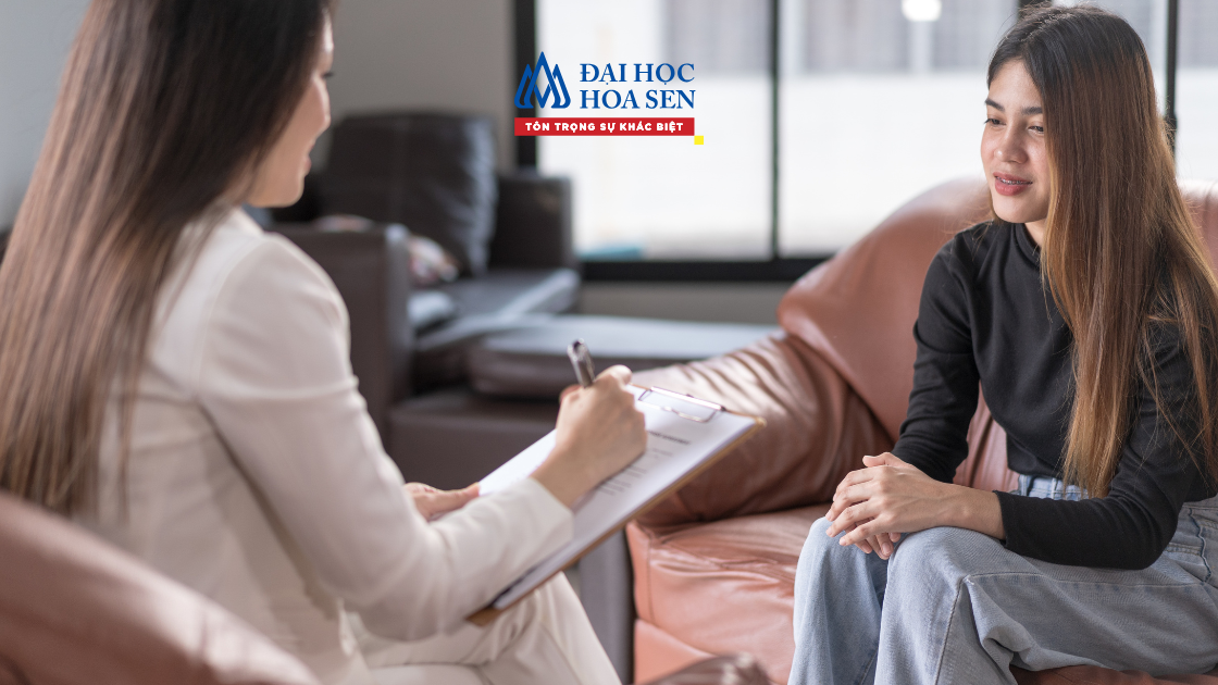 dac diem noi bat cua tam ly xa hoi la 1