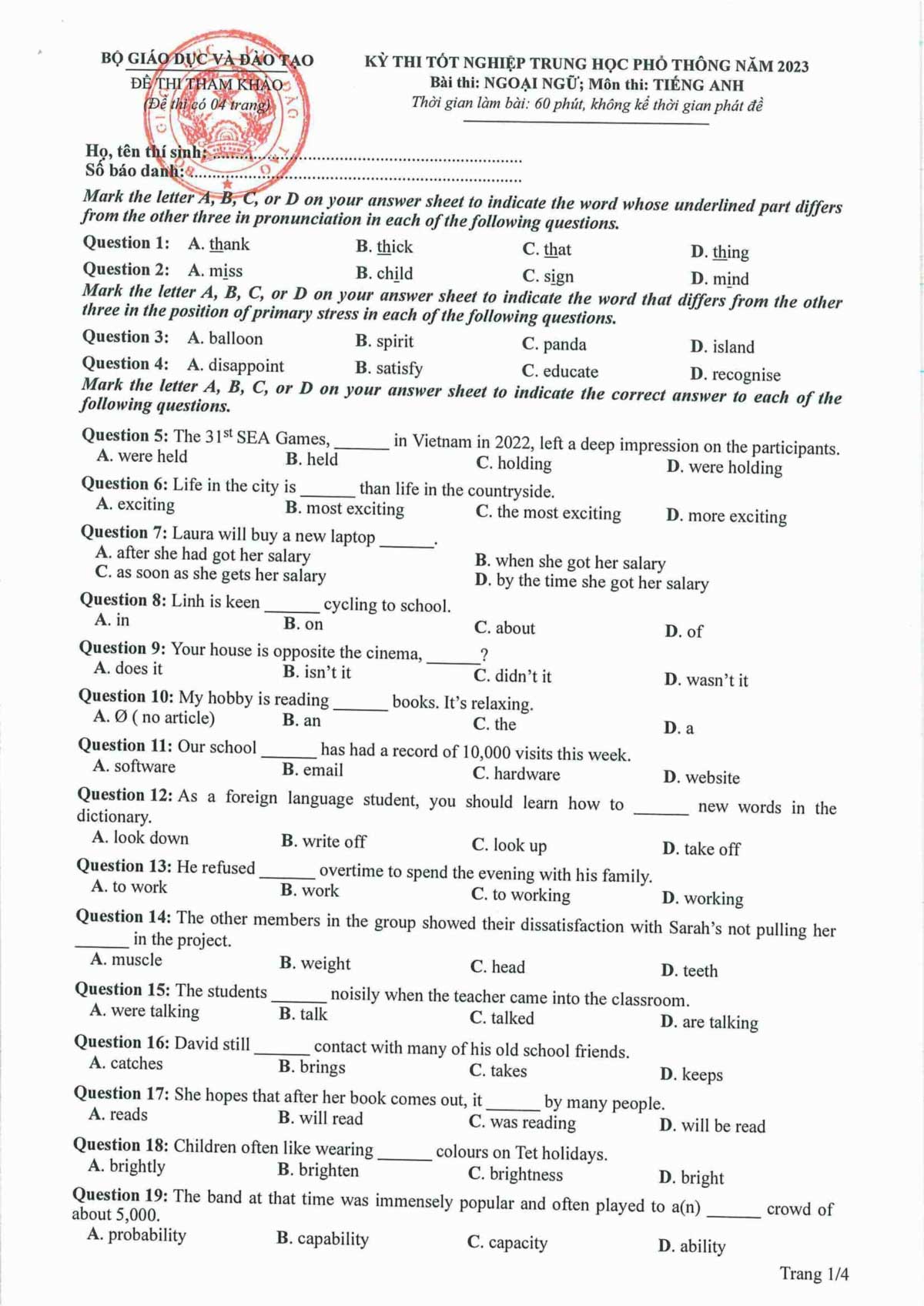 Đề minh họa tiếng Anh 2023 câu 1-19
