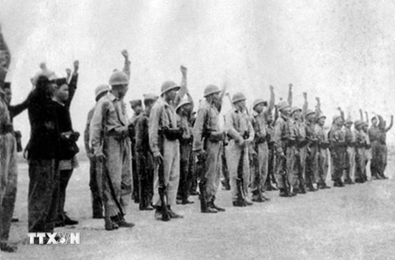 hoi nghi quan su cach mang bac ky