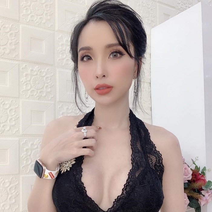 mat thuy kieu 22