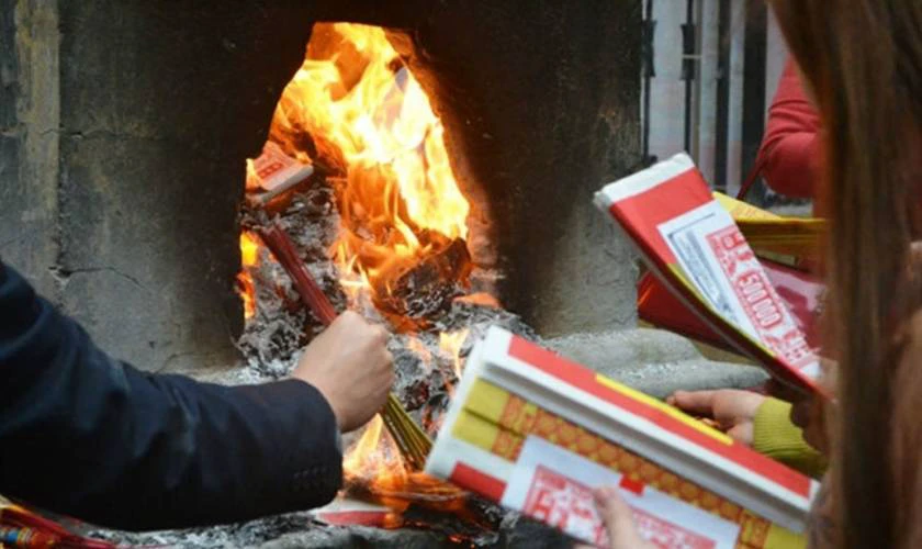 Ngày mùng 4 Tết có ý nghĩa gì?