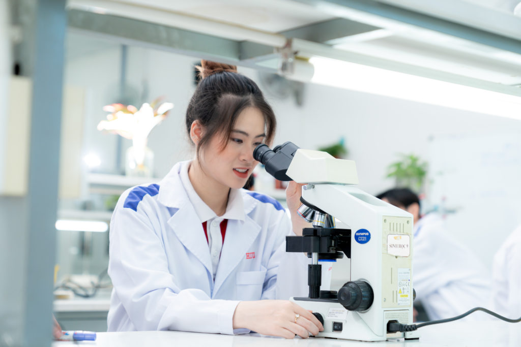 nganh xet nghiem y hoc co tuong lai khong 2