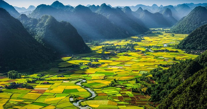 Văn mẫu lớp 12: Phân tích Đất Nước (Sơ đồ tư duy) 4 Dàn ý & 29 bài phân tích Đất Nước