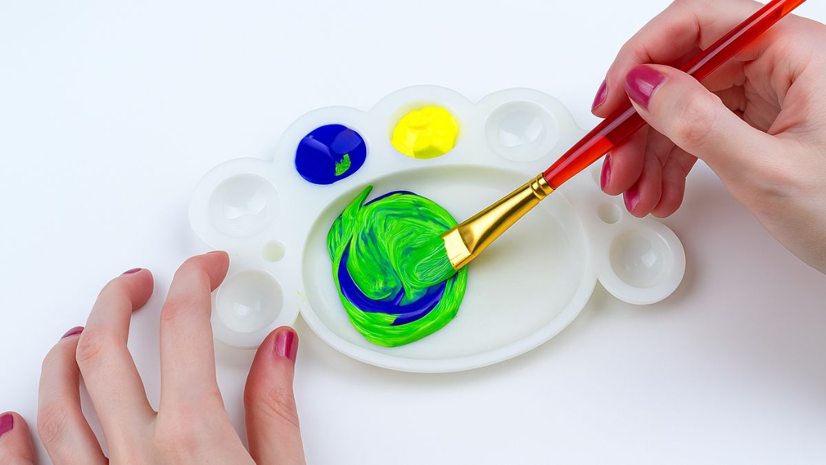 Cách pha màu xanh lá cây để vẽ tranh