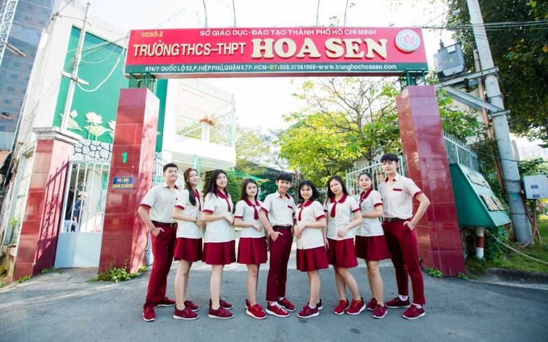 Trường THCS - THPT Hoa Sen