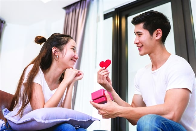 day-moi-dung-la-y-nghia-cau-noi-nhat-gai-hon-2-nhi- trai quen-mieng_2