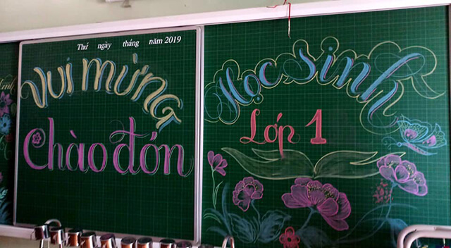 Mẫu trang trí bảng lớp