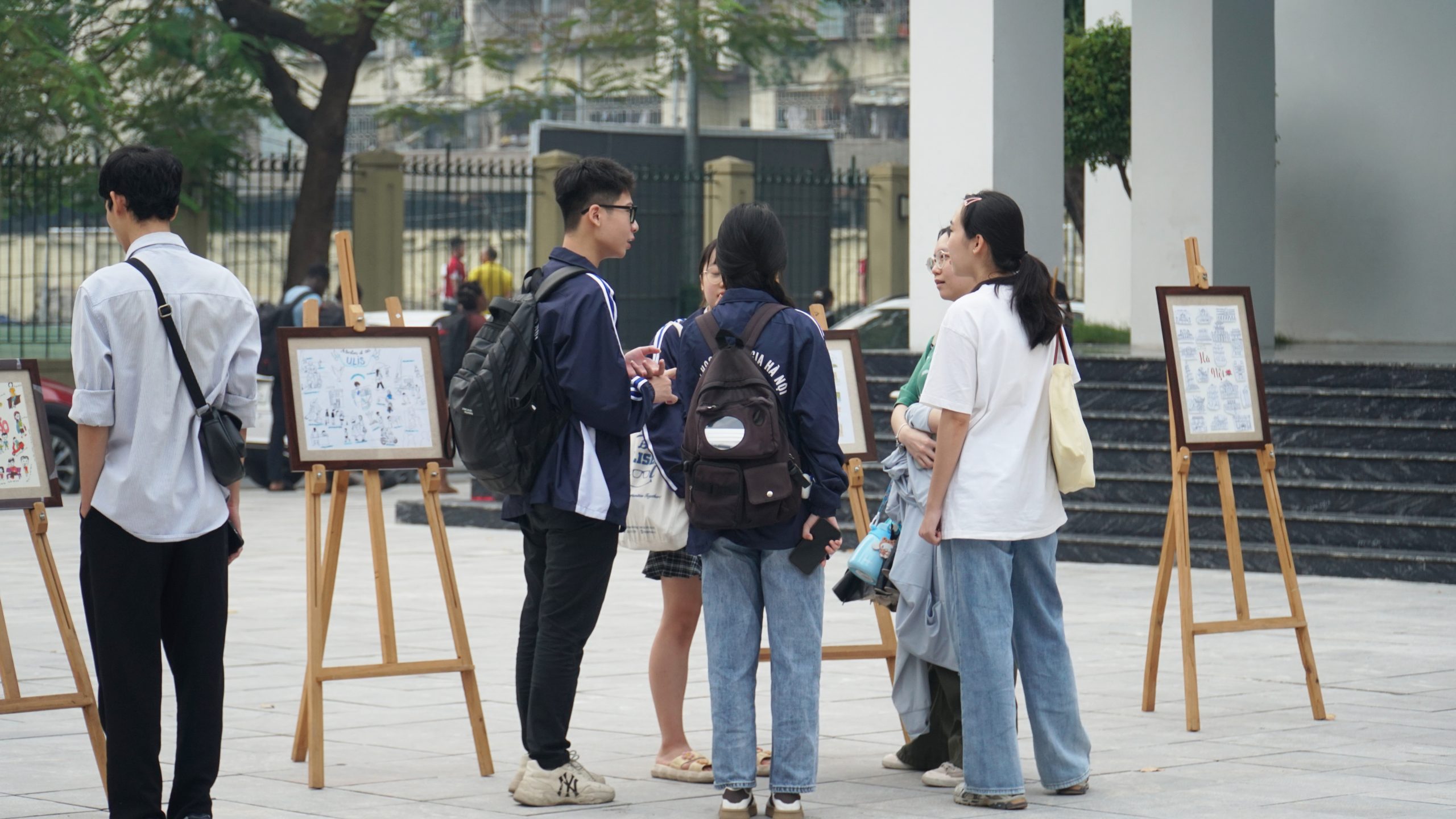 tranh ve ve ha noi cua hoc sinh 6