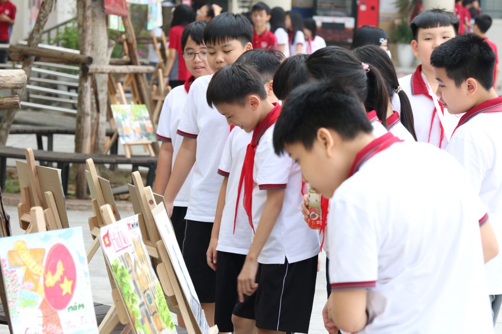 tranh ve ve ha noi cua hoc sinh 82