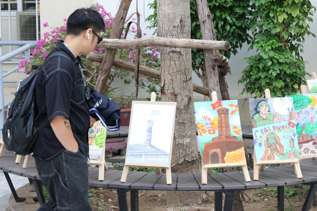 tranh ve ve ha noi cua hoc sinh 84