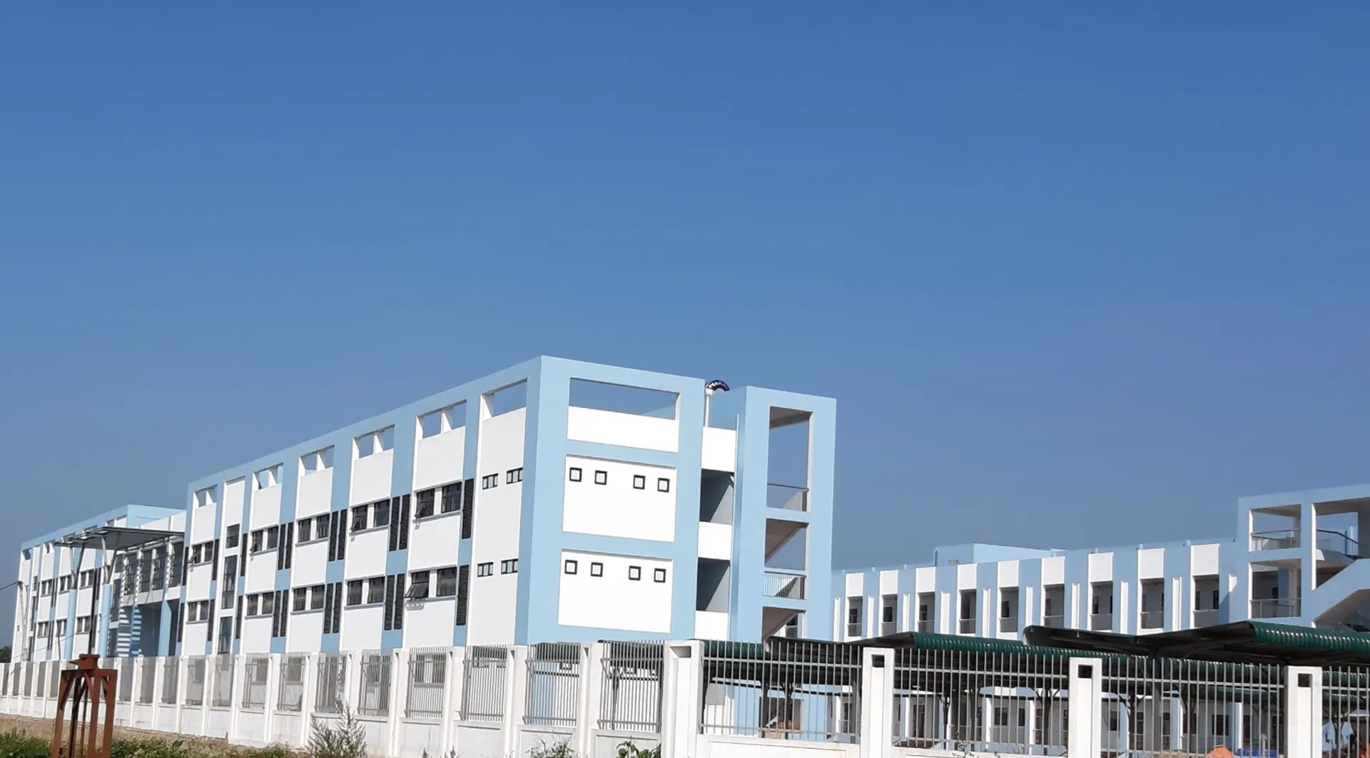 Trường Tiểu học và THCS Mỹ Đức