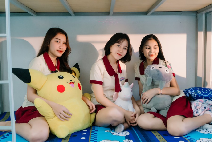 truong trung hoc pho thong hoa sen 15