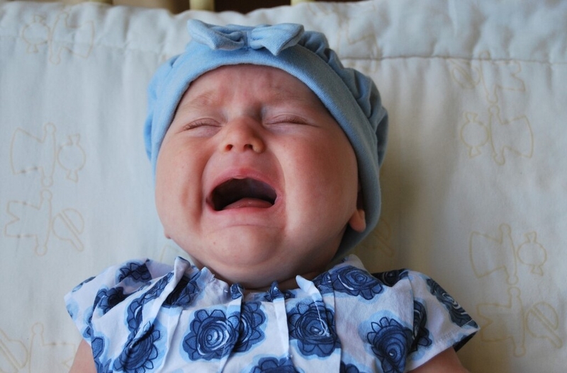 Nguyên nhân khiến trẻ cứ 12h đêm la khóc và các biện pháp khắc phục 1