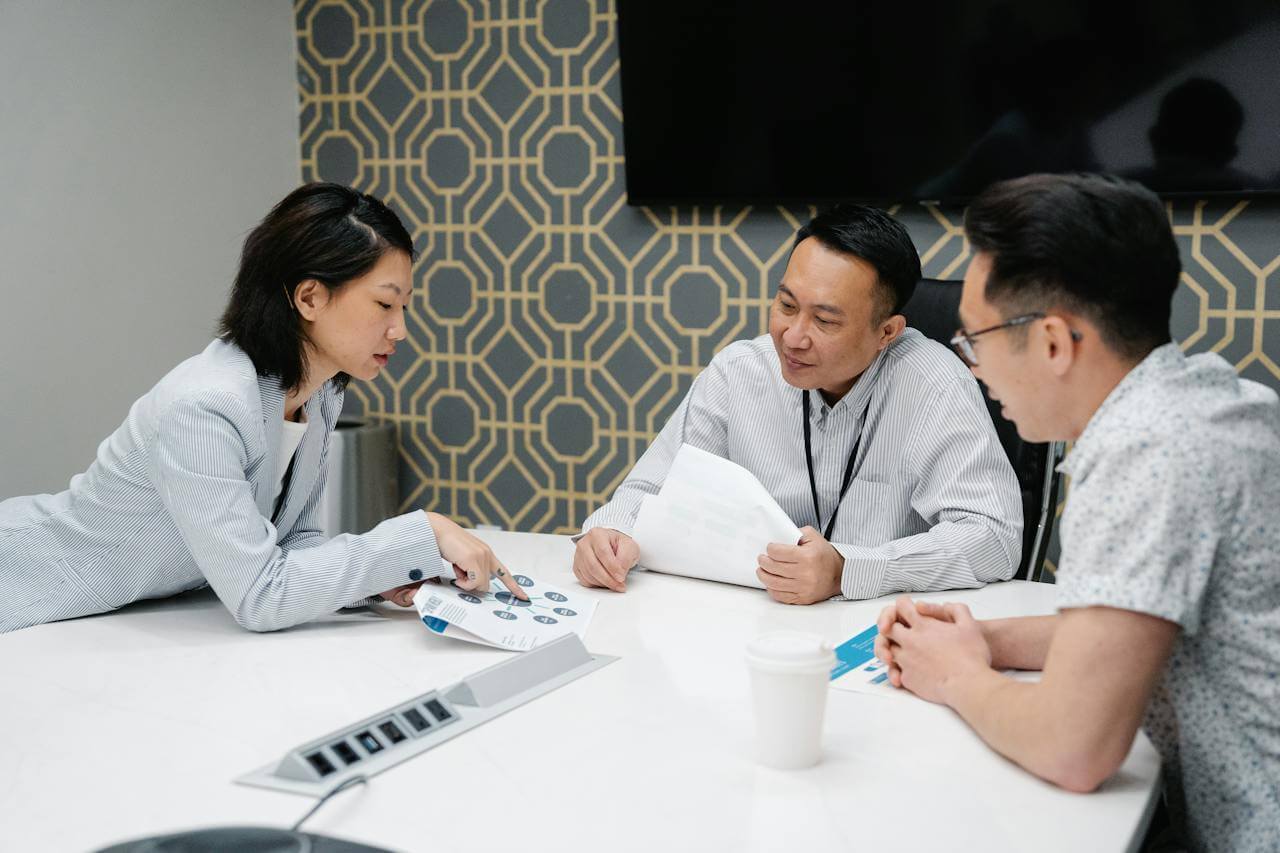 ban dang ky thi dua giao vien-min