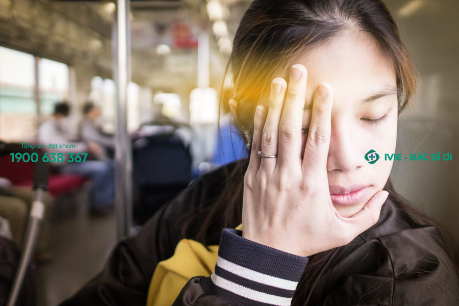 Hội chứng sợ đám đông vừa đi kèm rối loạn hoảng sợ có thể khiến người bệnh bị mất kiểm soát hoàn toàn