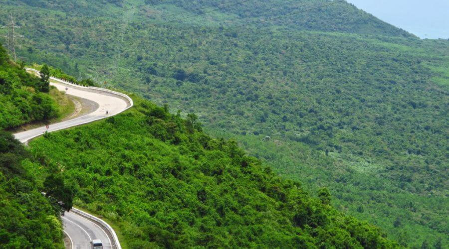 thuê xe du lịch huế