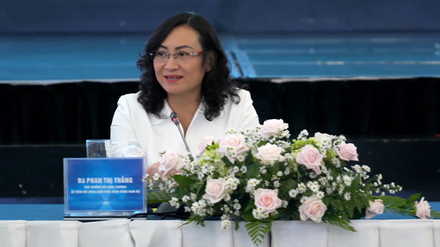 dong nam bo co the manh ve