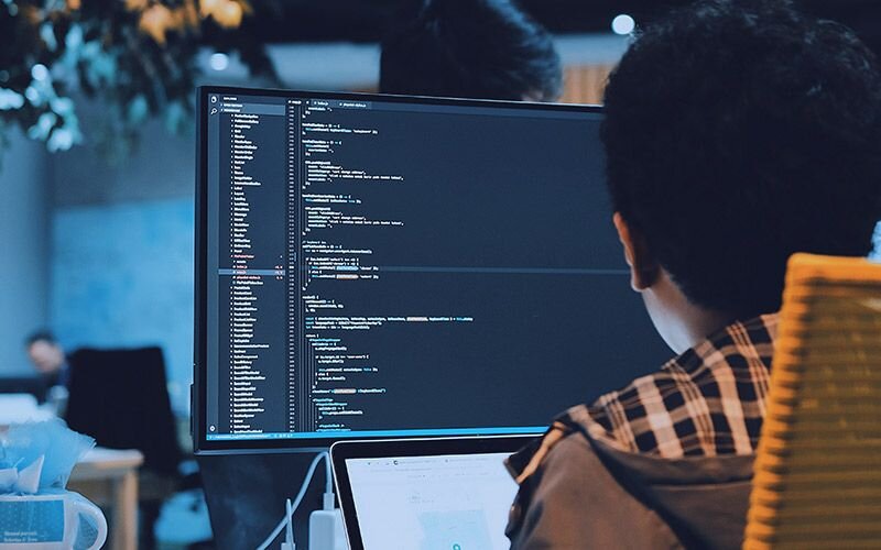 So sánh sự giống và khác nhau giữa dữ liệu và thông tin