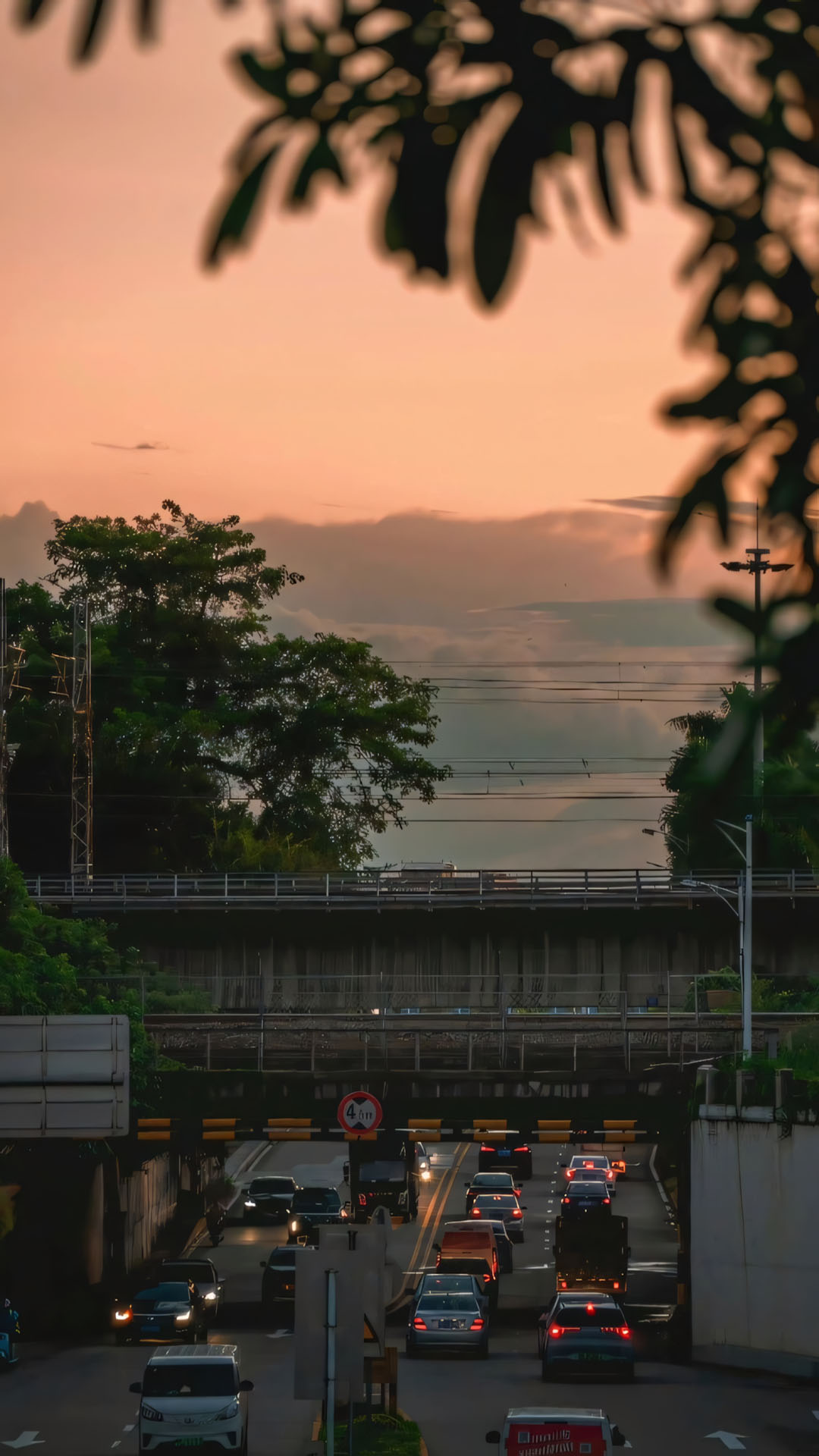 day pho xe co nhon nhip trong anh hoang hon 1920px 1080px full hd