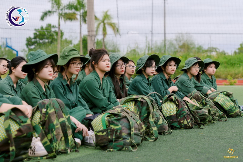 hoat dong trai nghiem cho hoc sinh lop 11 13