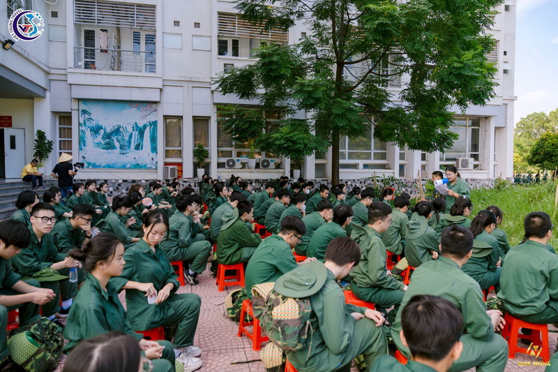 hoat dong trai nghiem cho hoc sinh lop 11 15